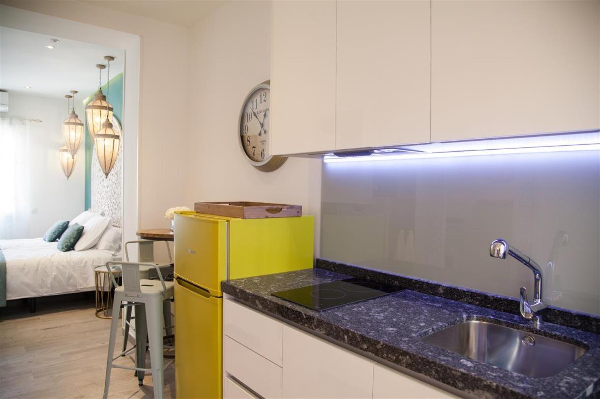 Apartamento Luna - Solo Adultos مدريد المظهر الخارجي الصورة